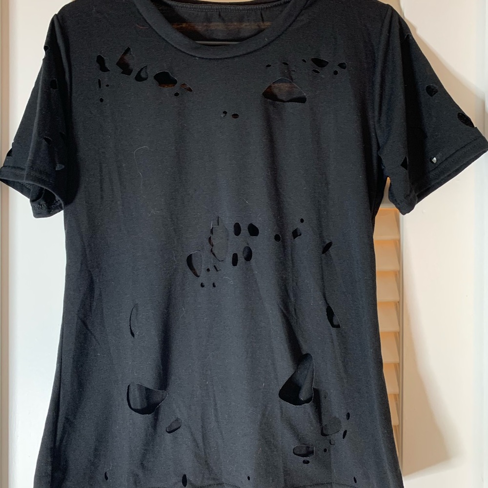 black shirt